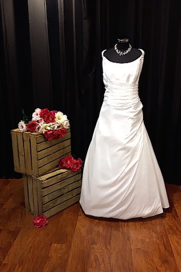Trouwjurk 1005