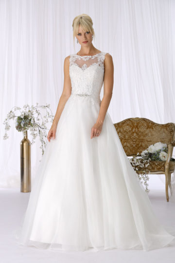 Tres Chic 8221