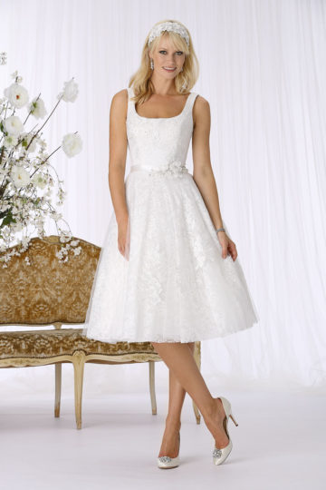 Tres Chic 8230