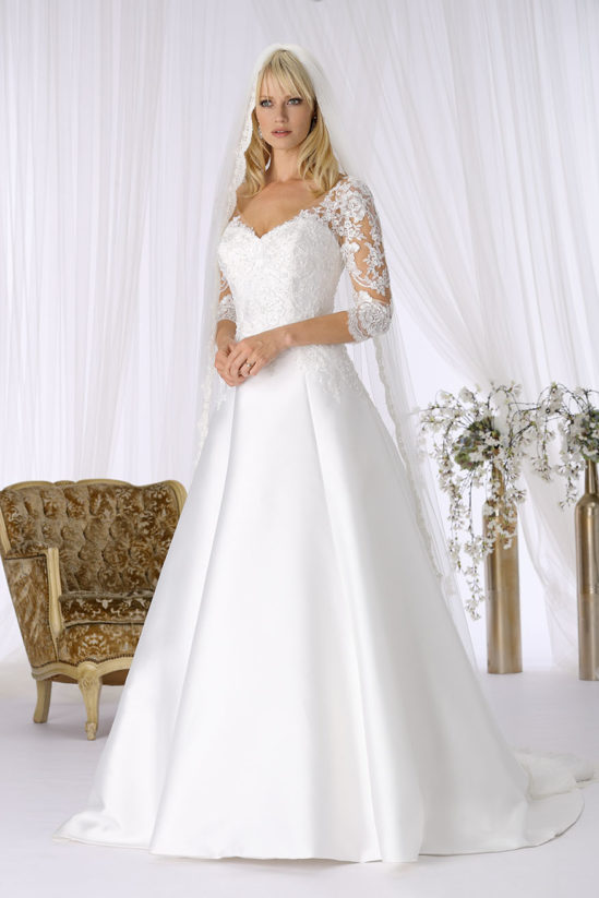 Tres Chic 8244
