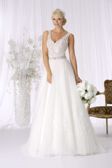 Tres Chic 8274