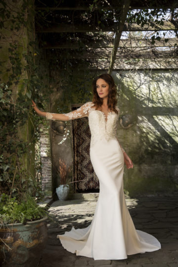 Elisabeth Grace 8277