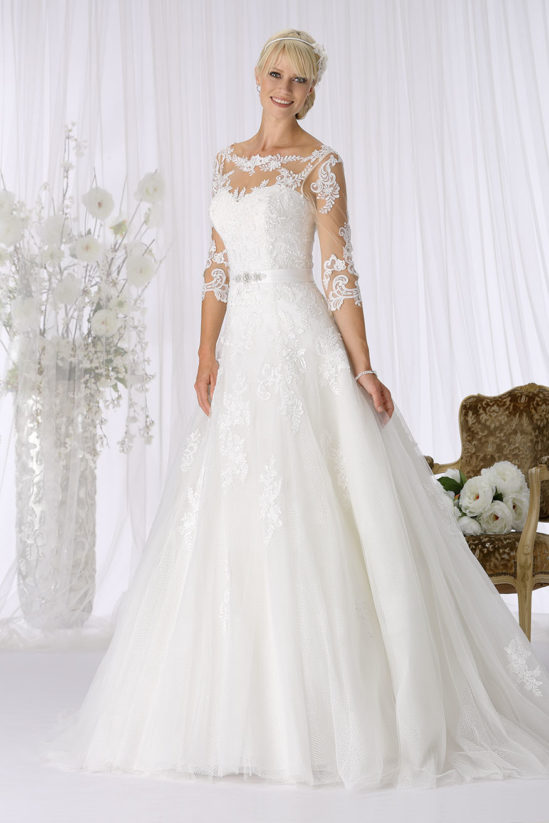 Tres Chic 8282