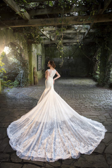 Elisabeth Grace 8346