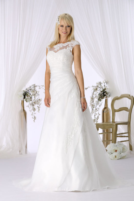 Tres Chic 8367