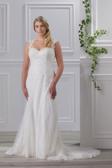 Miss Emily 8260