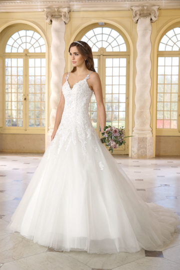 Tres Chic 9203