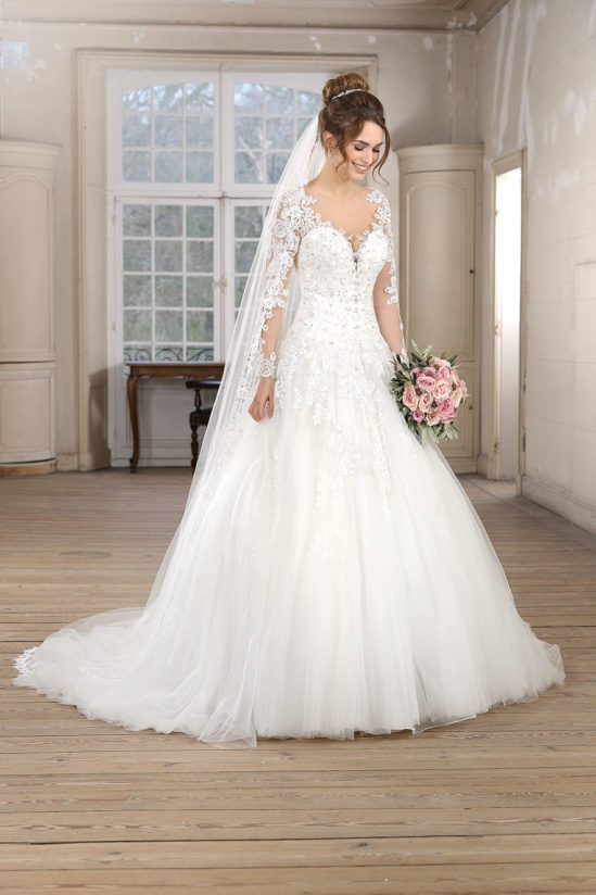 Tres Chic 9204