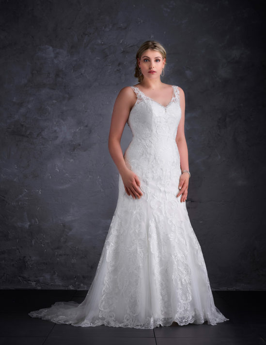 Miss Emily 9228