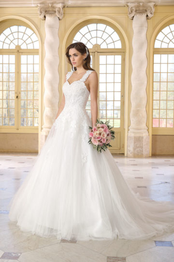 Tres Chic 9253