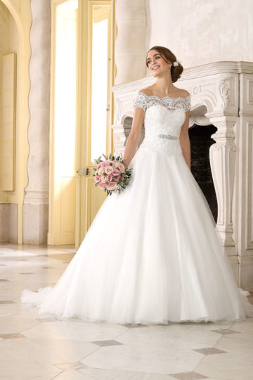 Tres Chic 9264