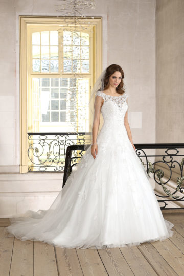 Tres Chic 9270