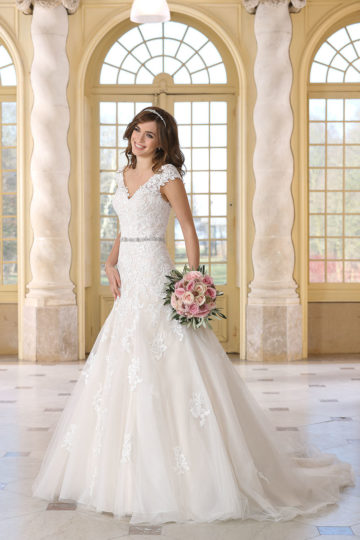 Tres Chic 9272