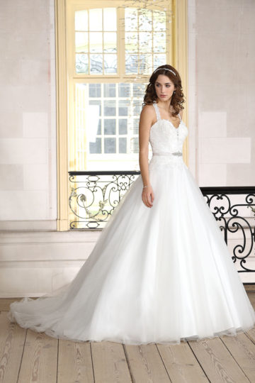 Tres Chic 9275