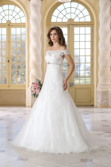 Tres Chic 9281