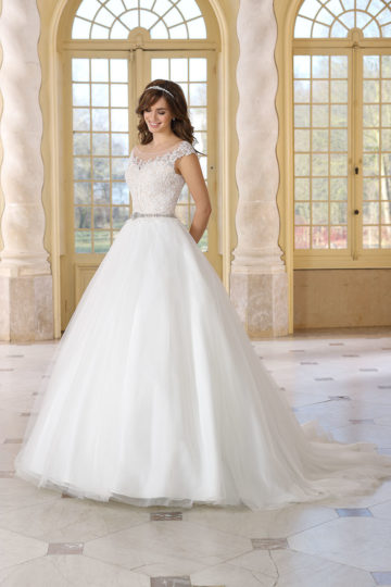 Tres Chic 9293