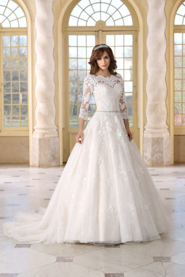 Tres Chic 9298