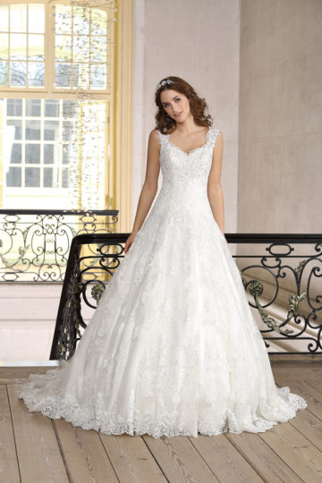 Tres Chic 9343