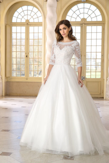 Tres Chic 9377