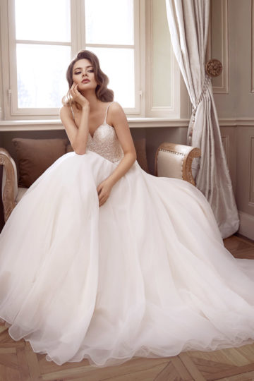 Elisabeth Grace 9330