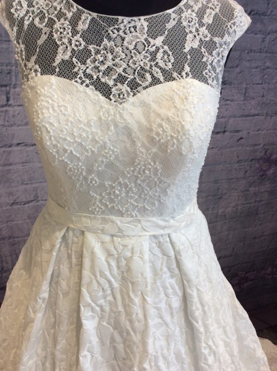 Vintage trouwjurk 1501 - Afbeelding 2