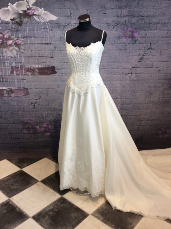 Vintage trouwjurk 1521