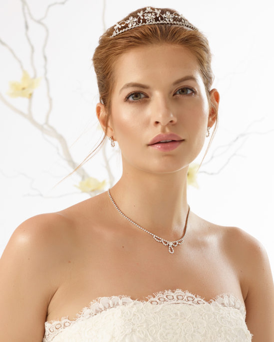 Tiara D28