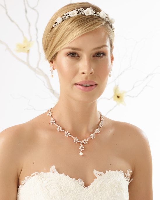 Tiara D38