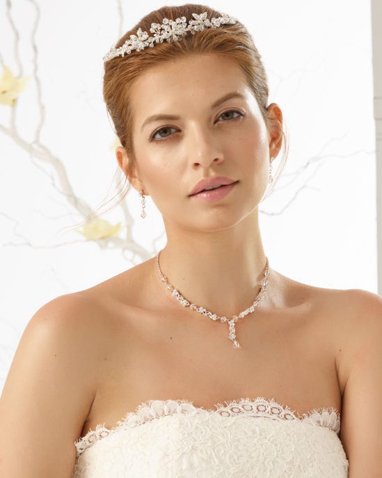 Tiara D39