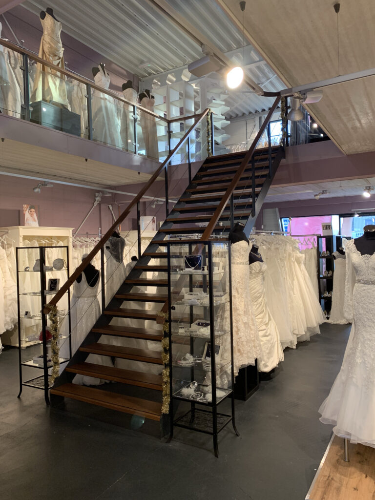 binnenkort Calamiteit mat Bruidsmode Almere - Amsterdam | WeddingWonderland.nl