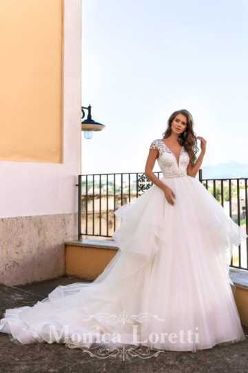 Monica Loretti 8118 met rok