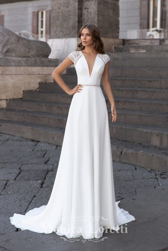 Monica Loretti 8153