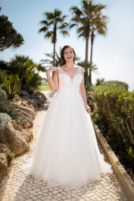 Miss Emily 21307