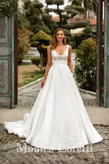Monica Loretti 8200