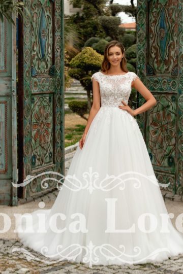 Monica Loretti 8205