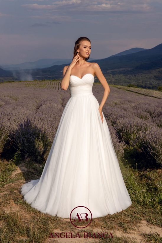 Angela Bianca 1069 Sale