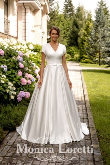 Monica Loretti 8218