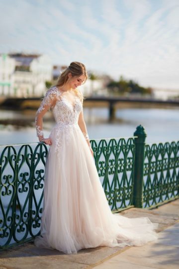 Trés Chic 23223 Sale