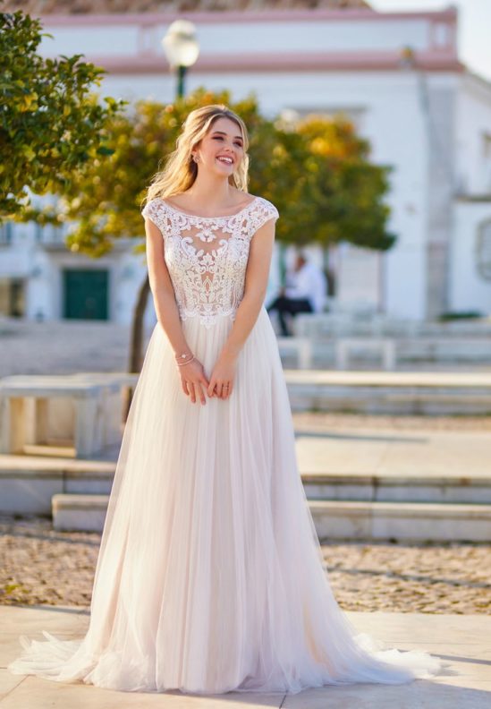Trés Chic 23405