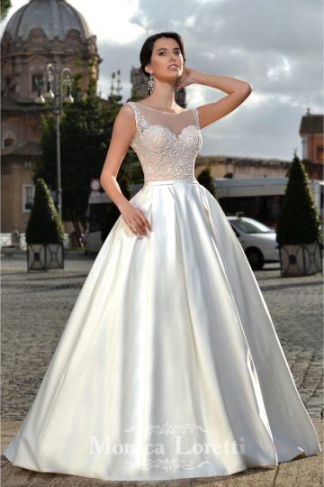 Monica Loretti Azzurra Sale