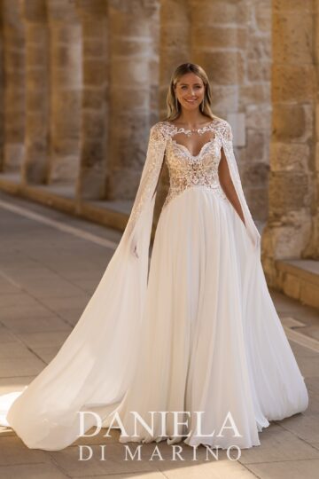 Daniela di Marino 6427 Sale Cape