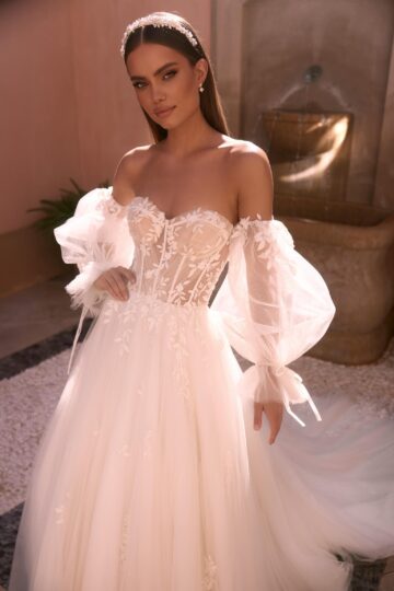 Bianco Evento Limited Adonis