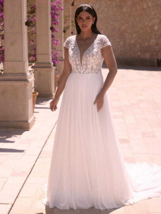 Bianco Evento Plus Size Limited Croceus