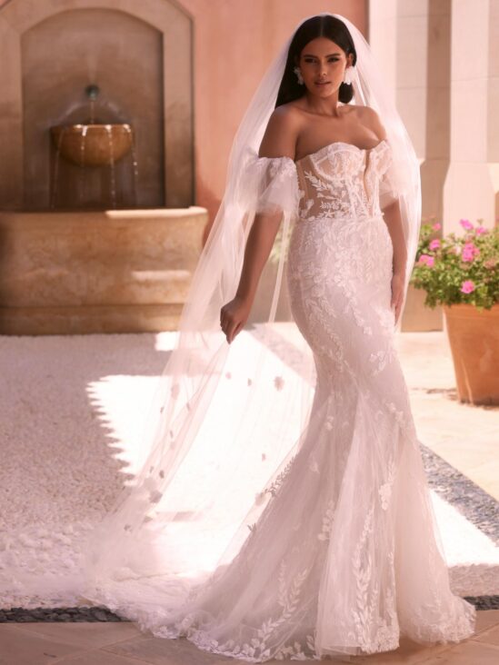 Bianco Evento Plus Size Limited Zerene