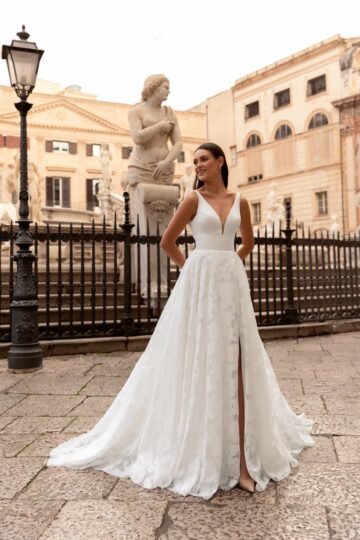 Monica Loretti 8321