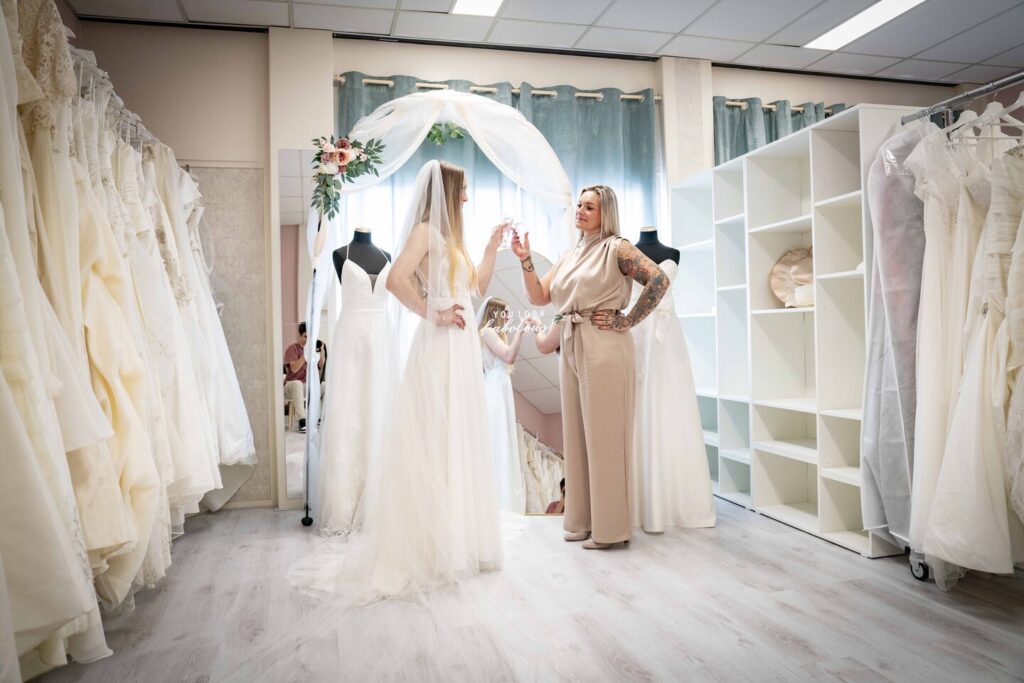 Bruidswinkel-Den-Helder-Bruidsmode-Outlet Bruidswinkel Den Helder