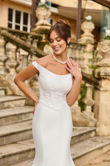 Monica Loretti 8374 Lied