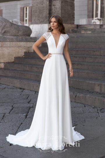 Monica Loretti 8153