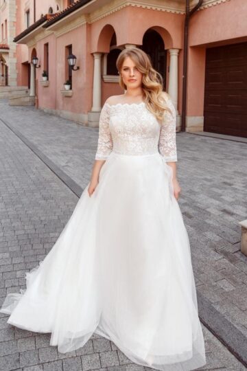 Angela Bianca 1021 Curvy