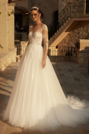 Bianco Evento Limited Carnelian